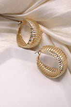 Load image into Gallery viewer, Polished Ribbed Hoop Earrings